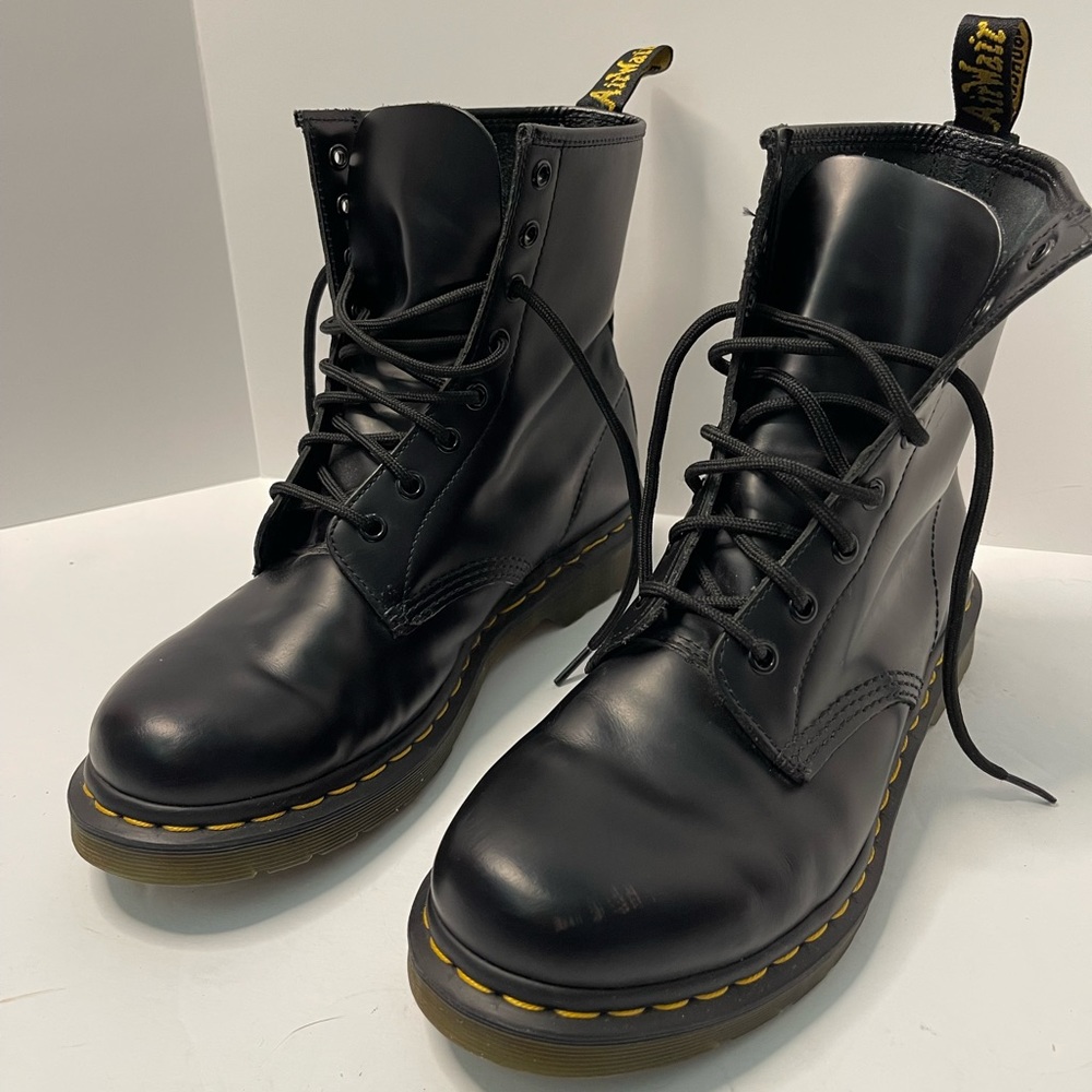 Dr Martens combat boot size 10